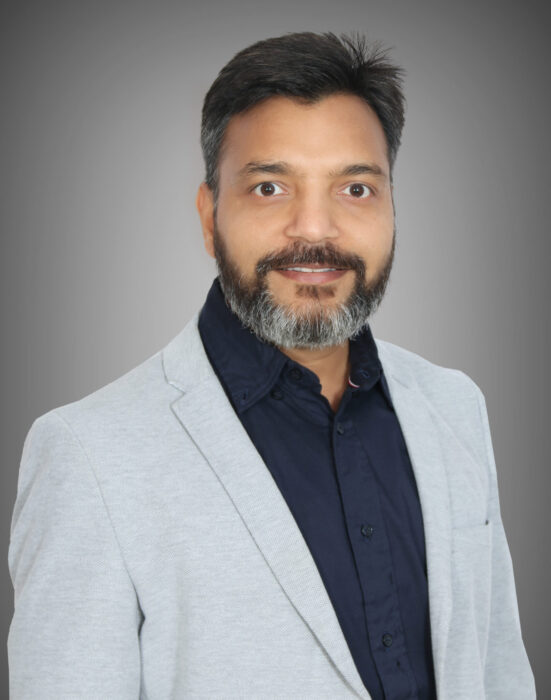 Dr. Vineet Ajitsaria